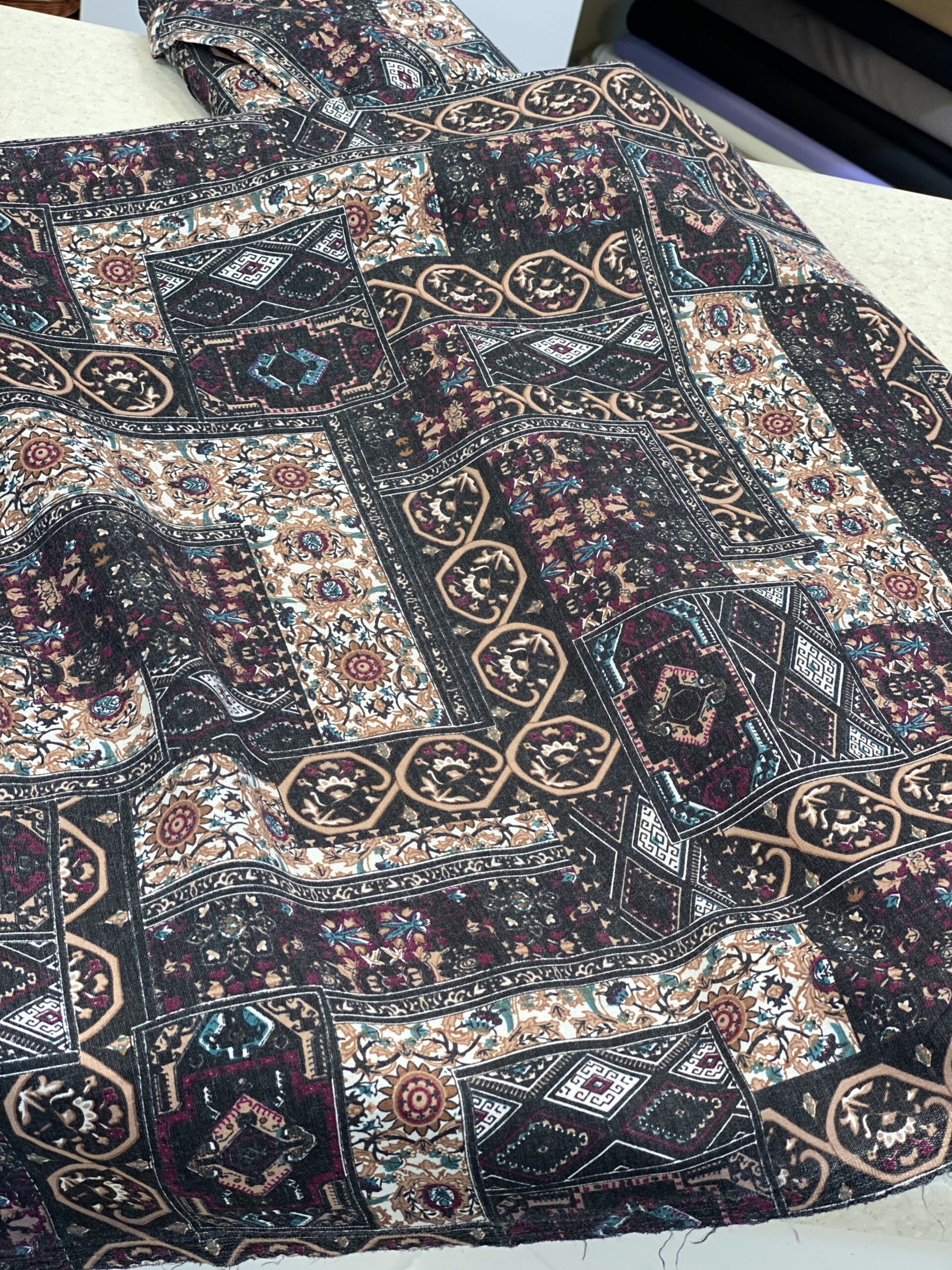 پارچه حریر طرح دار